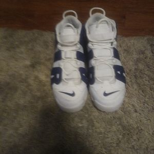 Scottie Pippen size 12 Nike high tops
